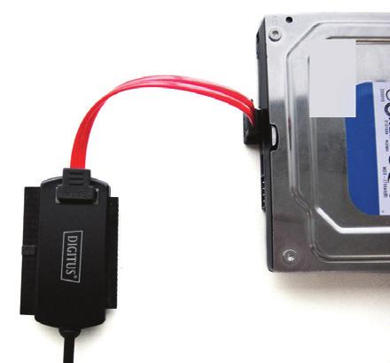 3. HINWEISE zum Festplattenanschluss Für 2,5''/ 3,5'' SATA HDD (1) Halten Sie eine SATA-Festplatte