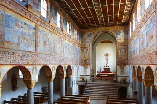 Georg in Reichenau-Oberzell, ein fast unveränderter, romanischer Kirchenbau, in dessen Inneren Sie weltberühmte Wandbilster aus dem 10. Jahrhundert besichtigen können. Und St.