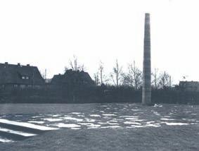 Dezember 1950 Bezug des neuen Zellentrakts 1951 Sprengung fast aller Wachtürme 18.