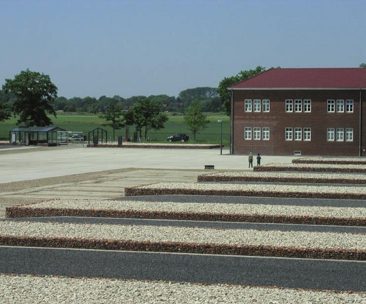 2007 wurden zwei weitere Dauerausstellungen der Öffentlichkeit übergeben und damit die im Jahr 2002 begonnene Umgestaltung der Gedenkstätte abgeschlossen.