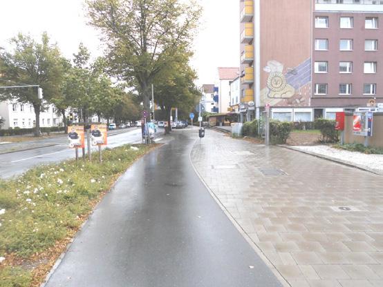 Posten 5: Cyriaksring/Fußgänger-und Radfahrerampel in Höhe Sophienstraße Auf dem Radweg Weiterfahrt bis hinter die Kreuzung