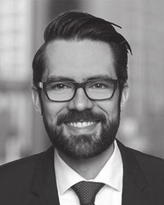 Christian Schwarz ist Manager im Bereich Verrechnungspreise bei der KPMG in Düsseldorf und daneben
