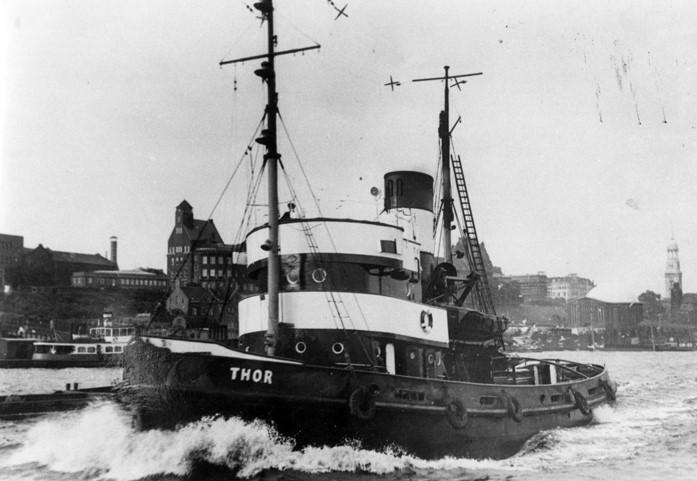 1952 demolished. 80. ss. VEGA (1933-1933) 1902: built by Burlee Dry Dock Company, Port Richmond (yn.235). 738 grt. Dim. 70,18 x 8,64 x 4,62 m. zx triple exp. 3 cyl.
