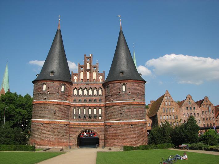 Klimawandel an der Küste Herausforderungen für die Hafenstadt Lübeck RA:dOst Tour 2012 Naturschutz und Flächennutzung