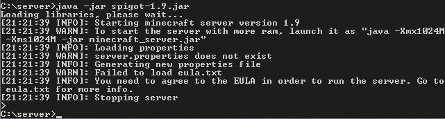 1 Minecraft-Server Abbildung 1.8: Ausgabe nach dem ersten Starten des Servers Merke Der Server wird mit dem Befehl java -jar spigot-1.11.jar gestartet.