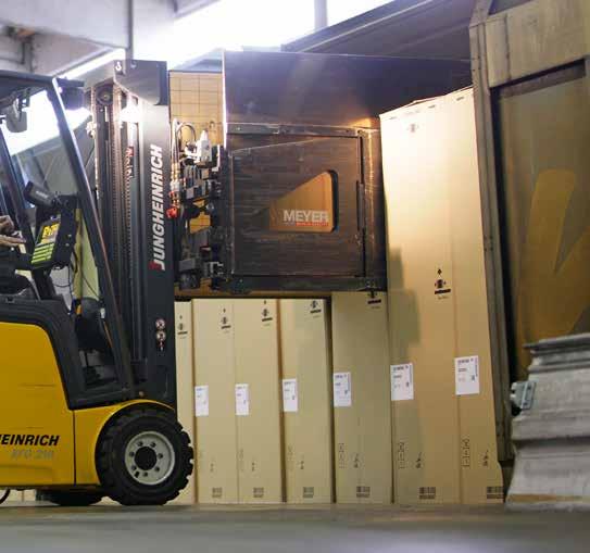 Unsere Logistik In Giengen befindet sich das größte deutsche Logistikzentrum der BSH.