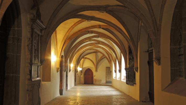 St. Blasius ist eine frühgotische Dominikanerkirche aus dem 13. hrhundert. Sie ist eine der ältesten und am besten erhaltenen gotischen Kirchen Deutschlands.