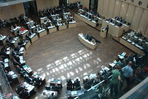 Bundesrat, innen Die Personen, die hier abstimmen, werden nicht bei der tagswahl gewählt, sondern bei