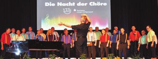 Schon Anfang 2014 hatten die zunächst wenigen Sänger viel Spaß, als sich aus Liederkranz und Harmonie Zellhausen närrische Jecken zu gemeinsamen Auftritten in der Fastnachtszeit trafen.