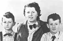 22 Die Kinder Das Verbrechen am 20. April 1945 23 Dorothéa Morgenstern, die ein Kind erwartete, tauchte unter. Sie versteckte ihre Kinder bei nicht jüdischen Familien.