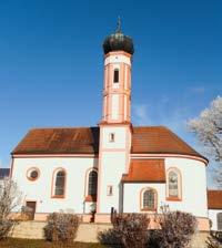 Die heutige Kirche wurde zwischen 1735 und 1750 von Gregor Glonner und Michael Pröbstl neu errichtet, nachdem der Turm und ein Teil der Seitenmauer eingefallen waren.