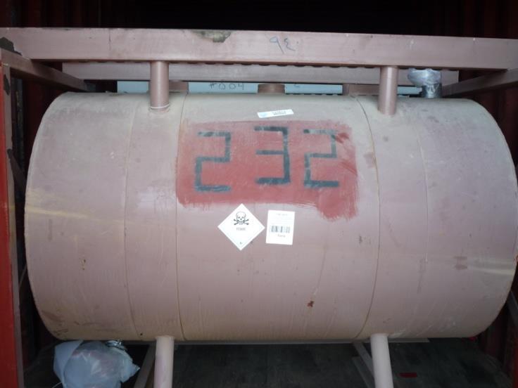 20 t kontaminierte Abfälle Ankunft der ISO-Tankcontainer mit
