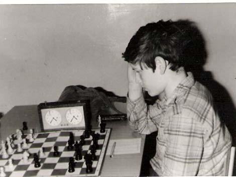 Toralf Rensch (links) und Oliver Mirschinka Dagegen hat Oliver Mirschinka dem Dessauer Schach die Treue halten können.