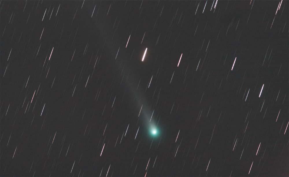 Near-Sky-Objekt - Kometen Lovejoy (C/2013 R1), periodischer Komet Aufnahme mit LX90 mit Refraktor ED70 und TS-Flattner, azimutale Montierung, Brennweite: 420 mm, Öffnungsverhältnis: 1/6,