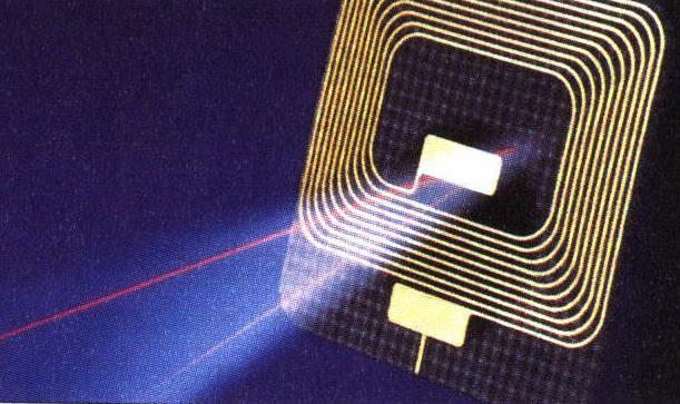 Transponder/RFID als drahtlose Ident-Technik: Transponder (RFID) Speicher-Chips schreib-/lesefähig nur lesefähig Energie-Versorgung