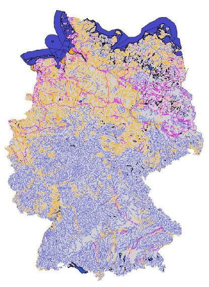 Vergleich Deutschland / Bayern bei der Einstufung von Oberflächenwasserkörpern DE BY Anteil 37% 14% HMWB * Anteil AWB ** 15% 5% 52% 19% der Oberflächenwasserkörper haben als