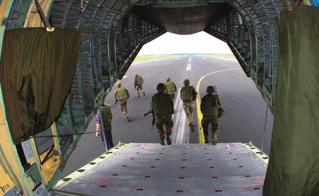 4.2 Multinationale Einsätze - Die Luftwaffe leistet ihren Beitrag 2014 wird die Luftwaffe wieder ihren Beitrag zur NATO Response Force (NRF; deutsch: Schnelle NATO- Eingreiftruppe) - und den Battle