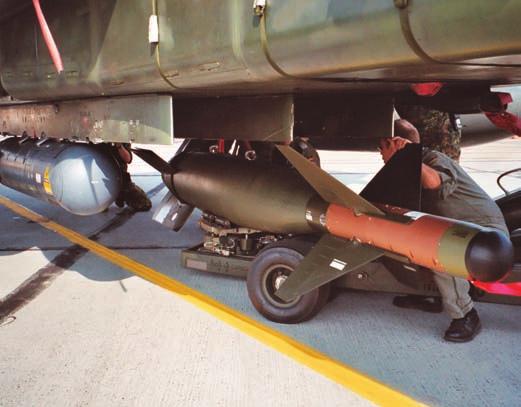 Mit seinen Fähigkeiten wird der Kampfjet Tornado noch über viele Jahre zuverlässig seinen Auftrag erfüllen und für den Einsatz bestens gerüstet sein.
