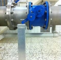 2. Hydraulische Ausrüstung Rohrinstallation, Armaturen Rückschlagklappe Wasserzirkulation erzwingen Sicherstellung Wasserumwälzung Kriterien: Leichtgängig Öffnung bei minimaler