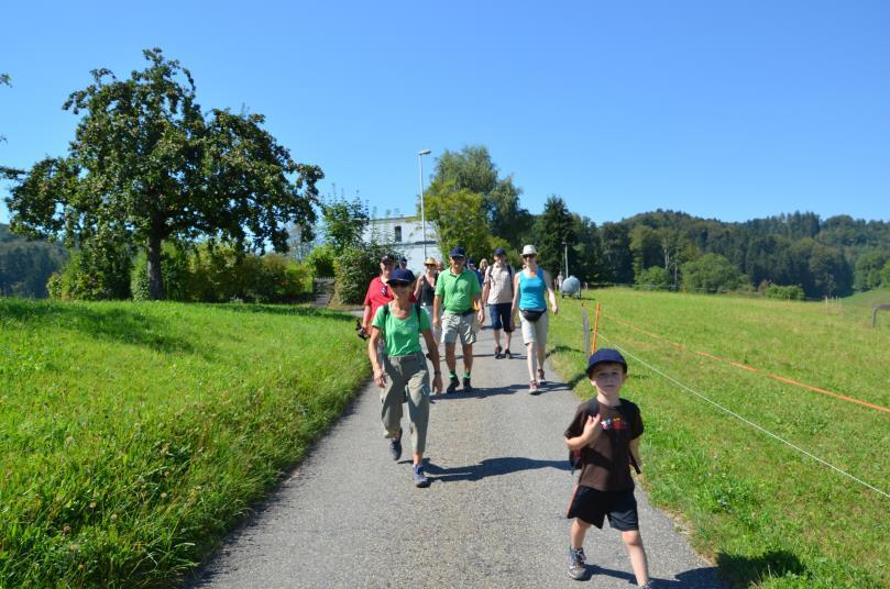 Vielfältige Energiewanderungen durch den Aargau Zusammengefasst in Wanderperlen 4 der Aargauer Wanderwege Nächste geführte Wanderungen im 20