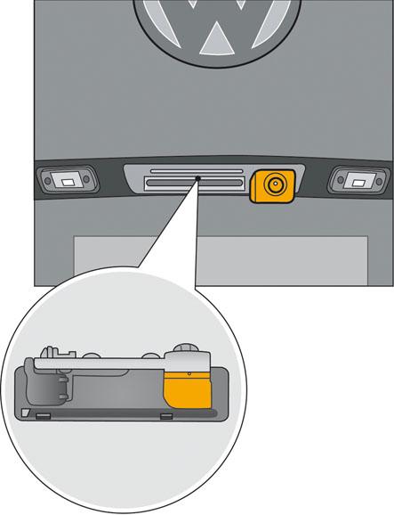 Service Montage/Demontage Die Rückfahrkamera ist in den Öffnungsgriff der Heckklappe integriert. Sie kann jedoch separat erneuert werden.