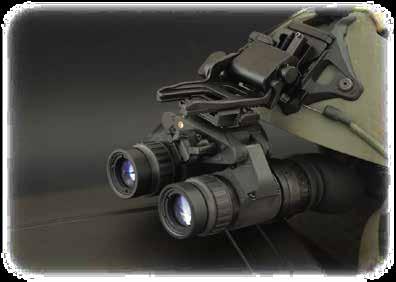 Nachtsichtgeräte Night-vision device Binokulare, bewegliche Nachtsichtsysteme für militärische Einsätze: Sie werden in unterschiedlichsten klimatischen Zonen verwendet, alle Komponenten müssen