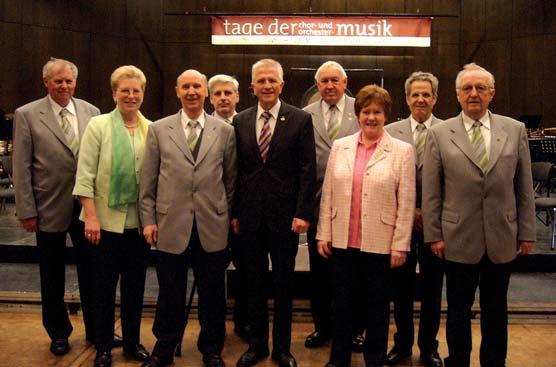 Ab 1919 trug der Chor den Namen Waldesgrün, 1921 wurde der Frauenchor gegründet und man trat auch im gemischten Chor auf. Heute wird der Chor mit 33 aktiven Sängern von Jelena Geiger dirigiert.