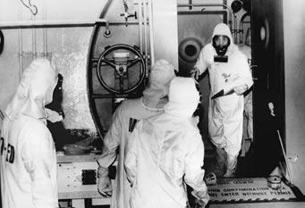 25 Jahre nach Tschernobyl Foto: picture-alliance/dpa radioaktive Lösungsmittel und Chemikalien einfach in die Irische See geleitet, auch Uran gelangte irrtümlich ins Meer.