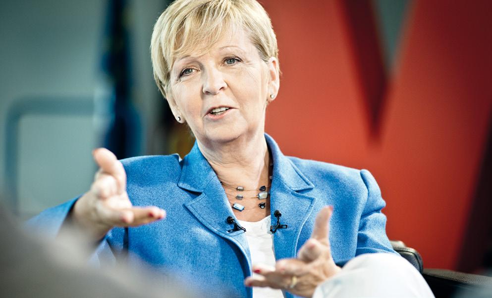 2 Kein Abschluss ohne Anschluss Interview mit Hannelore Kraft, Ministerpräsidentin des Landes Nordrhein-Westfalen Vorbeugende Politik sichert unsere Zukunft.
