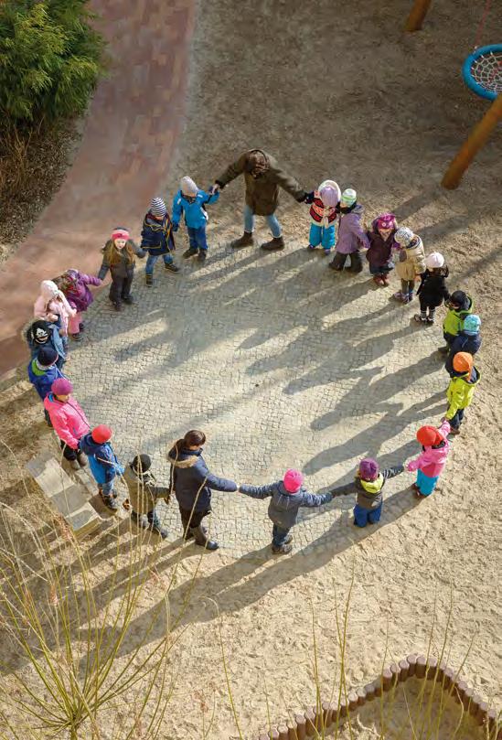 2015 im Rückblick: April 13 Kindertageseinrichtungen: Diakonisches Werk unterstützt Bündnis für bessere Kitas in Berlin Das Diakonische Werk beteiligt sich an der Kampagne Die 3 nächsten Schritte für