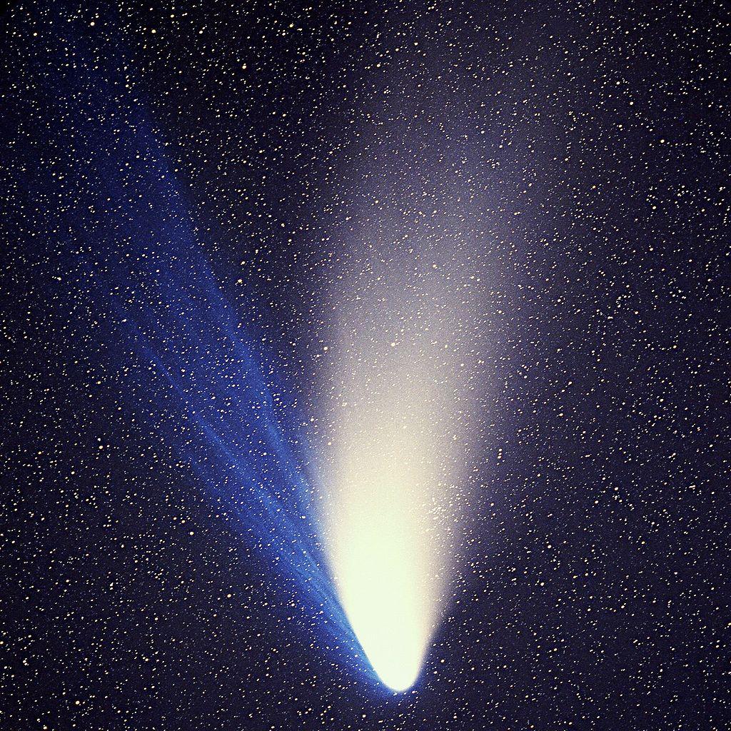 Asteroiden und Kometen Komet Hale-Bopp, 4. April 1997 E. Kolmhofer, H.