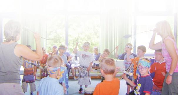Nidderau - lebendige Stadt mit Geschichte q Kinderbetreuungsangebote Allgemeine Informationen über das Kinderbetreuungsangebot der Stadt Nidderau können im Fachbereich Soziales der Stadtverwaltung