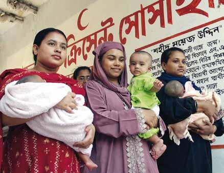 Patenschaften gesucht Gesundheitszentren in Bangladesch brauchen Unterstützung Internationales Rotes Kreuz 05 Die Gesundheitszentren bieten auch umfangreiche Beratungsleistungen an.