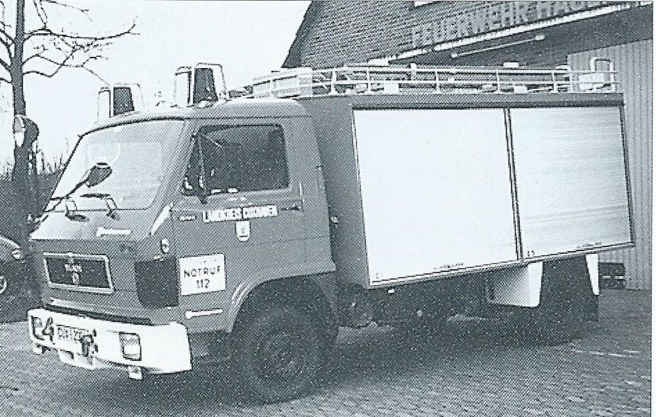Ein weiteres Feuerwehrfahrzeug, das vom Landkreis beschafft wurde und in Hagen stationiert war, stellt der Schlauchwagen 1000 dar.