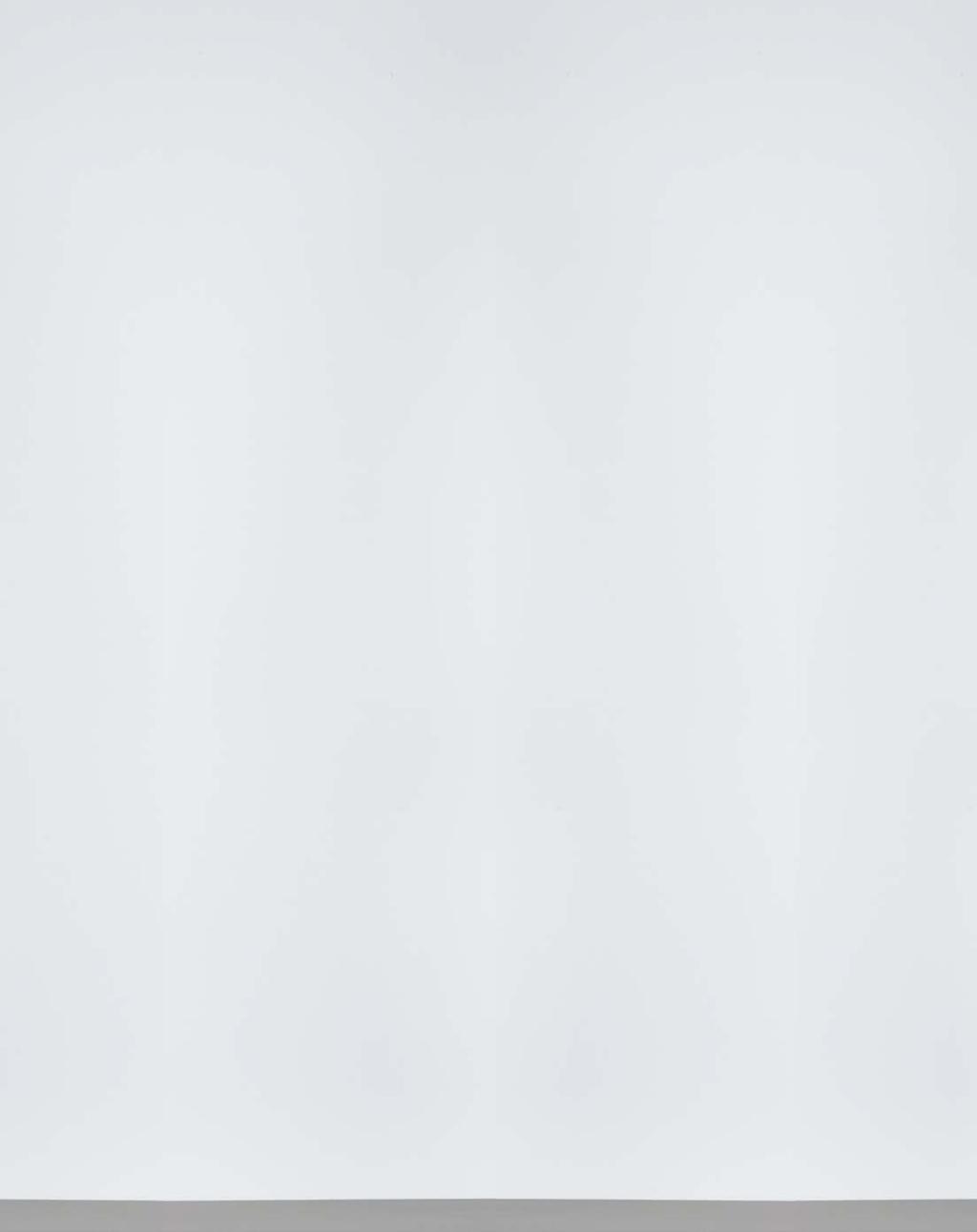 Casual Casual LOOKS SOMMER 2017 Luftig-leichte Stoffe in einer breiten Farbpalette setzen sommerliche Akzente in der Casual-Linie: Zur Auswahl stehen etwa der sportive Anzug aus reinem Leinen