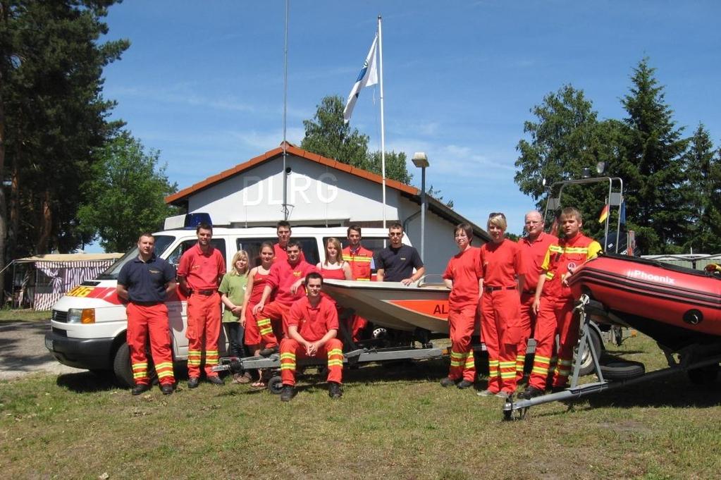 Mitglieder Die Mannschaft Die Mannschaft der Rettungsgruppe der DLRG Winsen (Aller) umfasst derzeit ca. 20 Mitglieder.