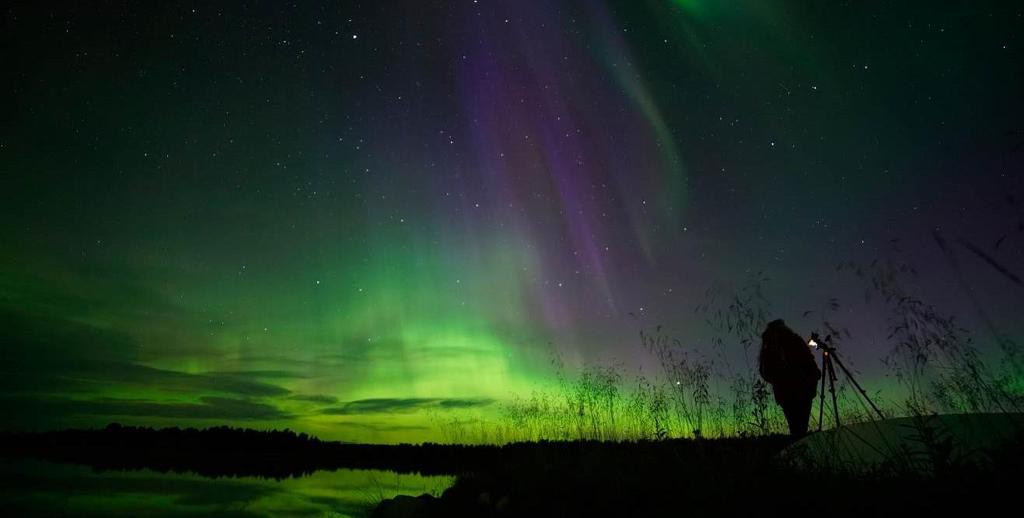 Nordlichtwoche in Schwedisch Lappland Herbst 2017 7 Nächte: Polarlicht-Expedition Die Polarlichter sind ein aussergewöhnliches Naturphänomen, welches zu erleben sich viele erträumen.