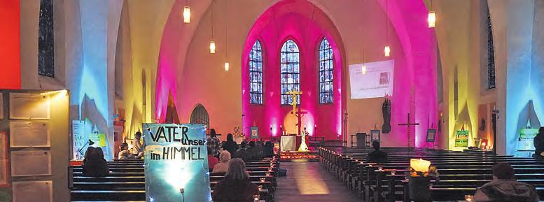 Wallfahrten starten um 20 Uhr an St. Michael in Neschen, um 20.45 Uhr an St. Pankratius in Odenthal und um 21 Uhr am Kreisel in Blecher. Ab 21.30 Uhr besteht Beichtgelegenheit im Altenberger Dom.