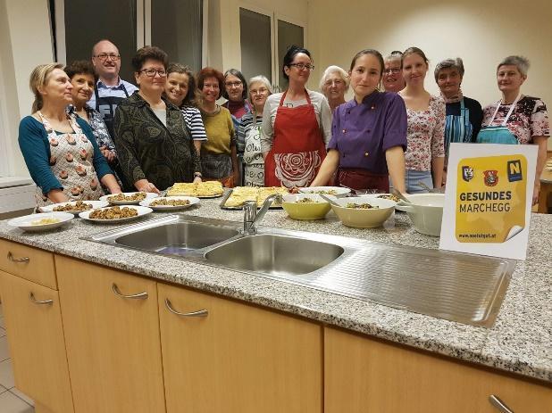 Einmal wöchentlich trafen sich die Teilnehmer zu den drei Schwerpunkten Bewegung, Ernährung und Mentales. Alle Teilnehmer waren mit Freude und Begeisterung bei den Gruppentreffen dabei.