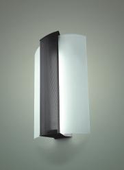 architektonisches licht Wandleuchte Leuchtengehäuse Stahlblech pulverbeschichtet in Weiß mit sichtbaren Elementen in Farbe Silber C3. Sonderfarben nach RAL sind möglich.