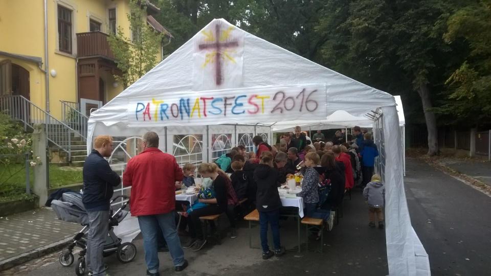 Gemeinschaft in der Gemeinde Patronatsfest der Gemeinde am 14.
