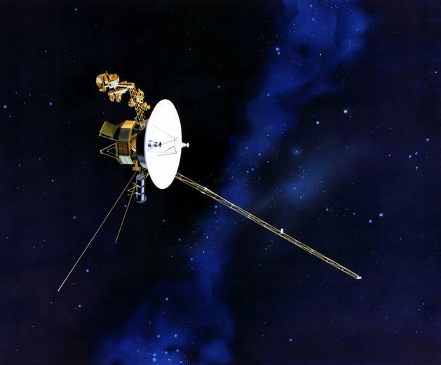Bisherige Besuche Voyager 1 & 2 Vorbeiflüge 1980/81 Cassini: Gestartet