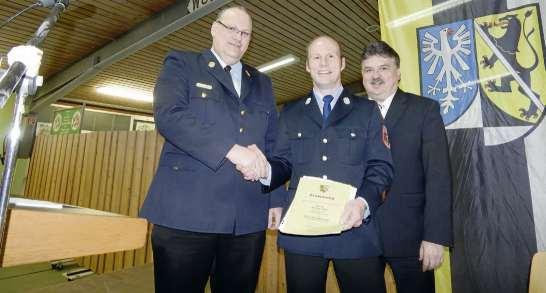 24 Mein Verein Neudrossenfeld Feuerwehr Sie sind ein mächtiger und eindrucksvoller Personenkreis an der Spitze der wichtigsten Rettungsorganisation, die den Bürgern in Notfällen schnell zur Seite