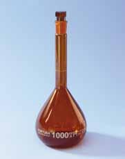 FORTUNA Volumetric Flasks Messkolben FORTUNA Volumetric flask, amber stain diffused, white graduation, class A, conformity approved, borosilicate glass, with glass stopper, pack 5 (*2) FORTUNA