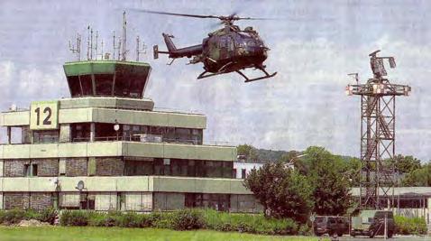 Eine neue Landebahnbeleuchtung konnte erst 1995 realisiert werden, als eine mobile Anlage der Luftwaffe nach dem Einsatz in