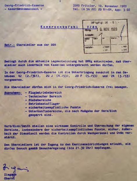 November 1989: Grenzöffnung In der Folge der Öffnung der Grenzübergänge durch das DDR-Regime machten sich im November 1989 zehntausende Bürger der DDR auf den Weg nach Westen in die Bundesrepublik,
