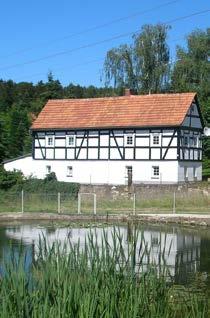 idyllisch gelegene große Teich am Dittmannsdorfer Oberwald und nicht zuletzt die gut erhaltenen Schöpser Schanzen.