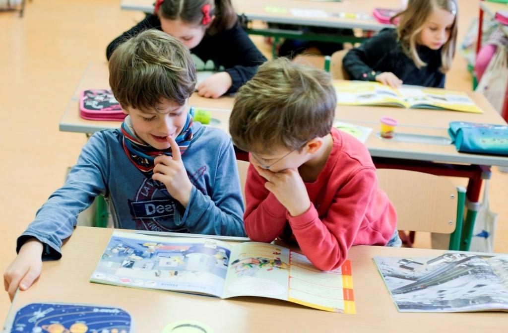 Buchklub-Erlass des Bildungsministeriums Die Buchklub-Angebote unterstützen die Ziele der österreichischen Schule.