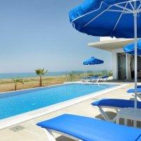 Villa Mare Beach, Argaka, Polis, Zypern Zusammenfassung luxuriöse Strandvilla in Argaka mit 4 Schlafzimmern.