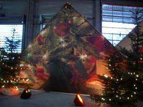 Merry Christmas (Digital Druck) Format ca. 980 x 490cm -1- Stück Dreieck, Format ca.